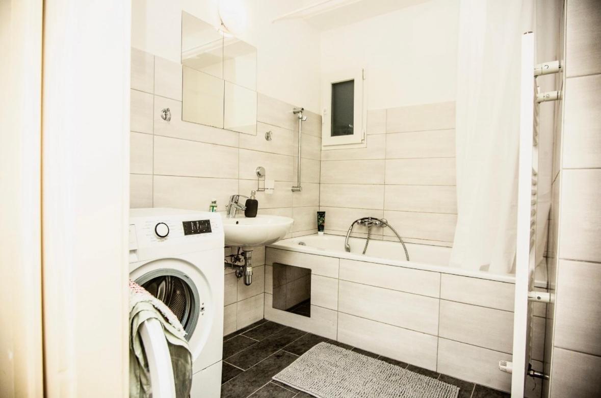 Appartment Nahe Belvedere Garden Wien Eksteriør bilde